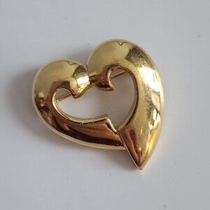 Givenchy Heart Love Pin Brooch Modern MCM Retro goldtone French designer 80s 90s